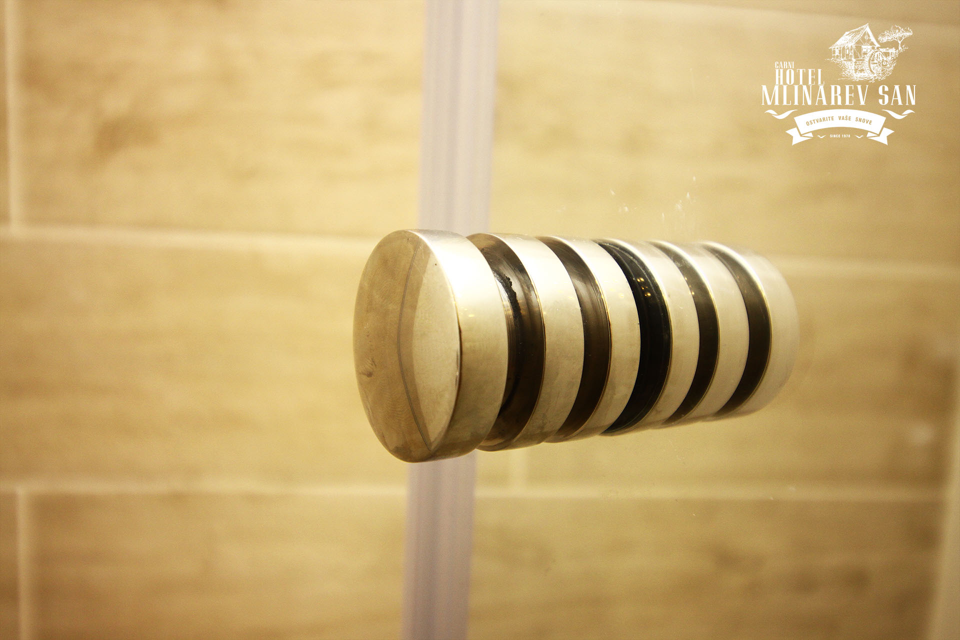 Slider 1